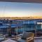 Foto: 2BR Penthouse Waterfront Apt in CBD Auckland - FREE Parking! 68/83