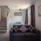 Hereford - Kestrel House - 4 Bedroom House Close to City With Parking - Sleeps 7 - Suitable for Family Gatherings or Contractors With Vehicles - Hosted by RENTMYHOUSE