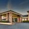 Greenfield Inn & Suites Elizabethtown, KY I65 Exit 94