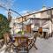 Pyrmont Self-Contained Terrace House (64 BUL)