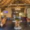 Shumba Valley Lodge