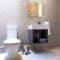 TONI'S Comfy 3BD home with patio, close to Metro - Atene