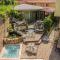 One32 Guesthouse Bejeweled