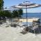 Belknap Point Inn