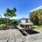Wycliff Beach Condo