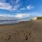 Wycliff Beach Condo