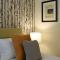 Meridian Way - 3 Bed Apartment - Sleeps 7