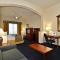 Best Western Plus Lake Dallas Inn & Suites