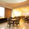 Intouch Riverside Hotel