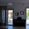 Spacious 1 bedroom apartment 2 km to Pessada beach - Dhorizáta