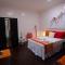 HalfWay House Hostel Mactan Cebu Airport - Mactan