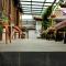 Tourist Courtyard Hotel