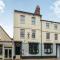 InTown - 60 second walk 2 Minster!