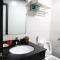 V House 6 Serviced Apartment - Hanoj