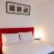 Lively Getaway Apartment