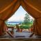 Conestoga Ranch Glamping Resort