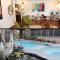 Artistic Resort Like Home with Pool