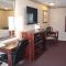 Shiretown Inn & Suites - Houlton