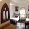 Tanglewood Gatwick Bed & Breakfast