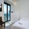 Foto: HOLYGUEST - White City 3BR Condo #105 - Neve Tzedek 1/13