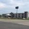 Country Inn & Suites by Radisson, Mt Pleasant-Racine West, WI