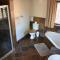 Makhato 84 Bush Lodge