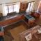 Makhato 84 Bush Lodge