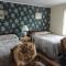 Hipwells Motel