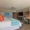 Sea Breeze Beach House All Inclusive by Ocean Hotels - Christchurch