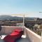 Santorini’s Diamond Houses