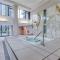 Lakefront living Downtown Toronto - Free Parking, Gym, Indoor Pool