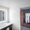Hotel Interurban Seattle Airport SeaTac