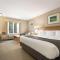 Days Inn & Suites by Wyndham Thunder Bay - Thunder Bay