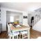 Modern, Chic 2BR Townhouse in Central Oxford