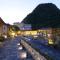 Yangshuo Yulong River Vision Villa