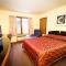 Luck Country Inn
