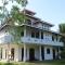 Villa Sureka