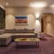 M Suite Hotel