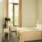 Zaliasis slenis - Self check-in hotel - Free parking