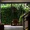 B Boutique Hotel