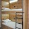 FULL HOUSE capsule hostel