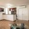 Emerald One Bedroom Suite At Turtle Towers