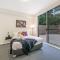 Foto: North Sydney AREA 2BED APT Killara Station 2/19