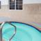 Howard Johnson by Wyndham Oacoma Hotel & Suites