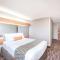 Microtel Inn & Suites by Wyndham Springfield - Springfield