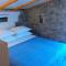 Foto: Seaside family friendly house with a swimming pool Cove Pernatice, Drvenik - 11590 12/21