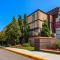 Best Western Premier Toronto Airport Carlingview Hotel