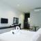 Azz Hotel