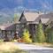 Snow Creek Lodge by Fernie Lodging Co