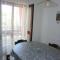 Apartments by the sea Podgora, Makarska - 12326